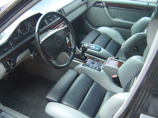 interiorw124.jpg